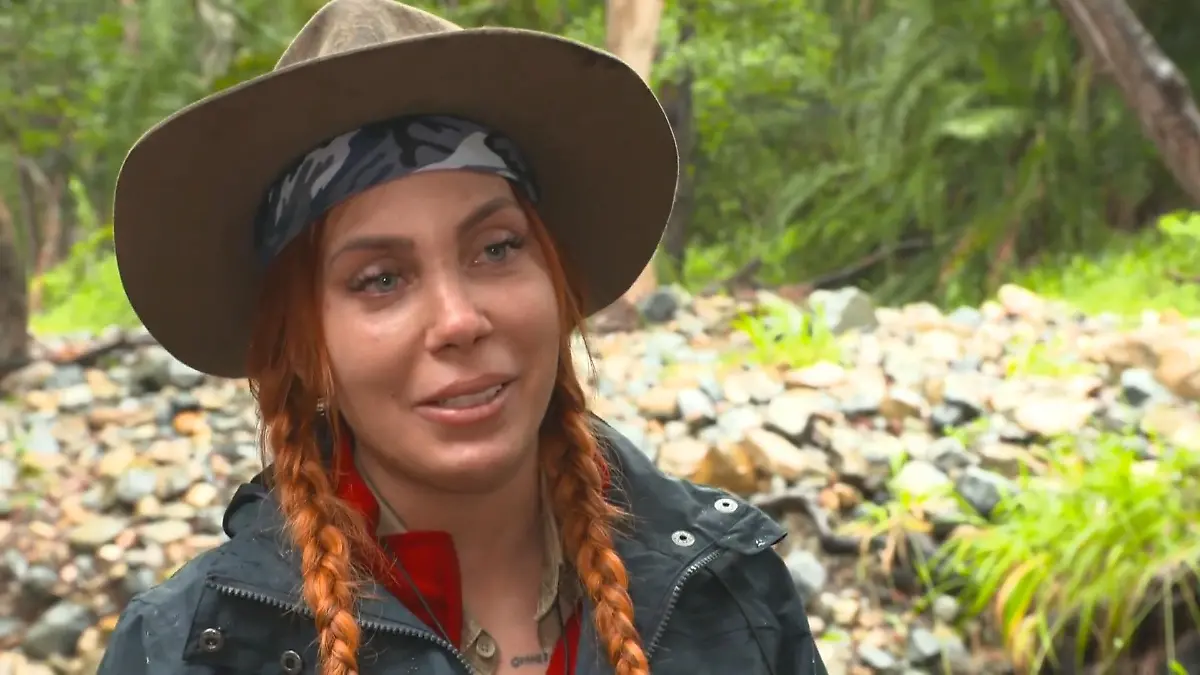 "Ich bin sehr enttäuscht und habe nicht damit gerechnet" Nach Dschungel-Aus: Tara Tabitha weint