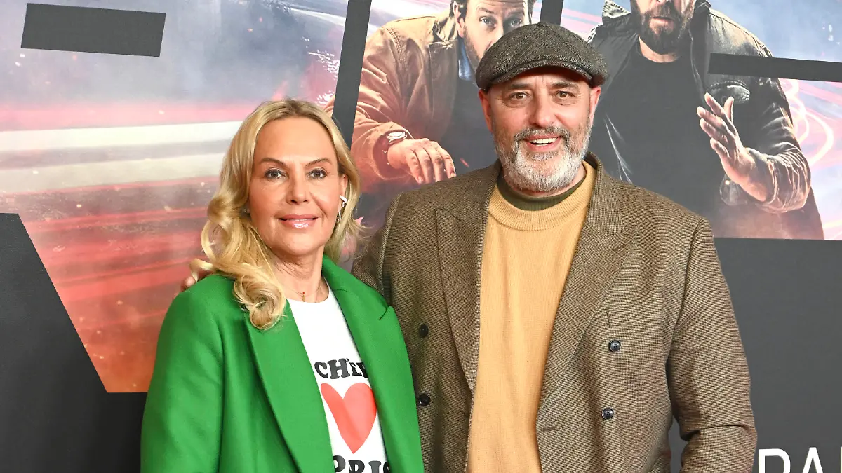Natascha Ochsenknecht mit Bruder Ingo Robin bei der Premiere der Sky Original Streaming-Serie ‘Drift - Partners in Crime’ im Mathäser Filmpalast. München, 08.02.2023