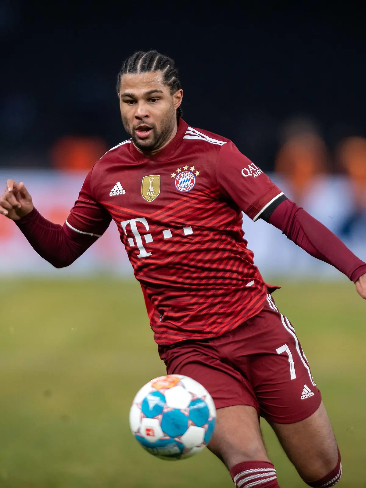 Fussball Berlin 23.01.2022 Saison 2021 / 2022 1. Bundesliga / DFL Hertha BSC Berlin - FC Bayern München Serge Gnabry FC Bayern, No.07 *** Football Berlin 23 01 2022 season 2021 2022 1 Bundesliga DFL Hertha BSC Berlin FC Bayern Munich Serge Gnabry FC Bayern, No 07 