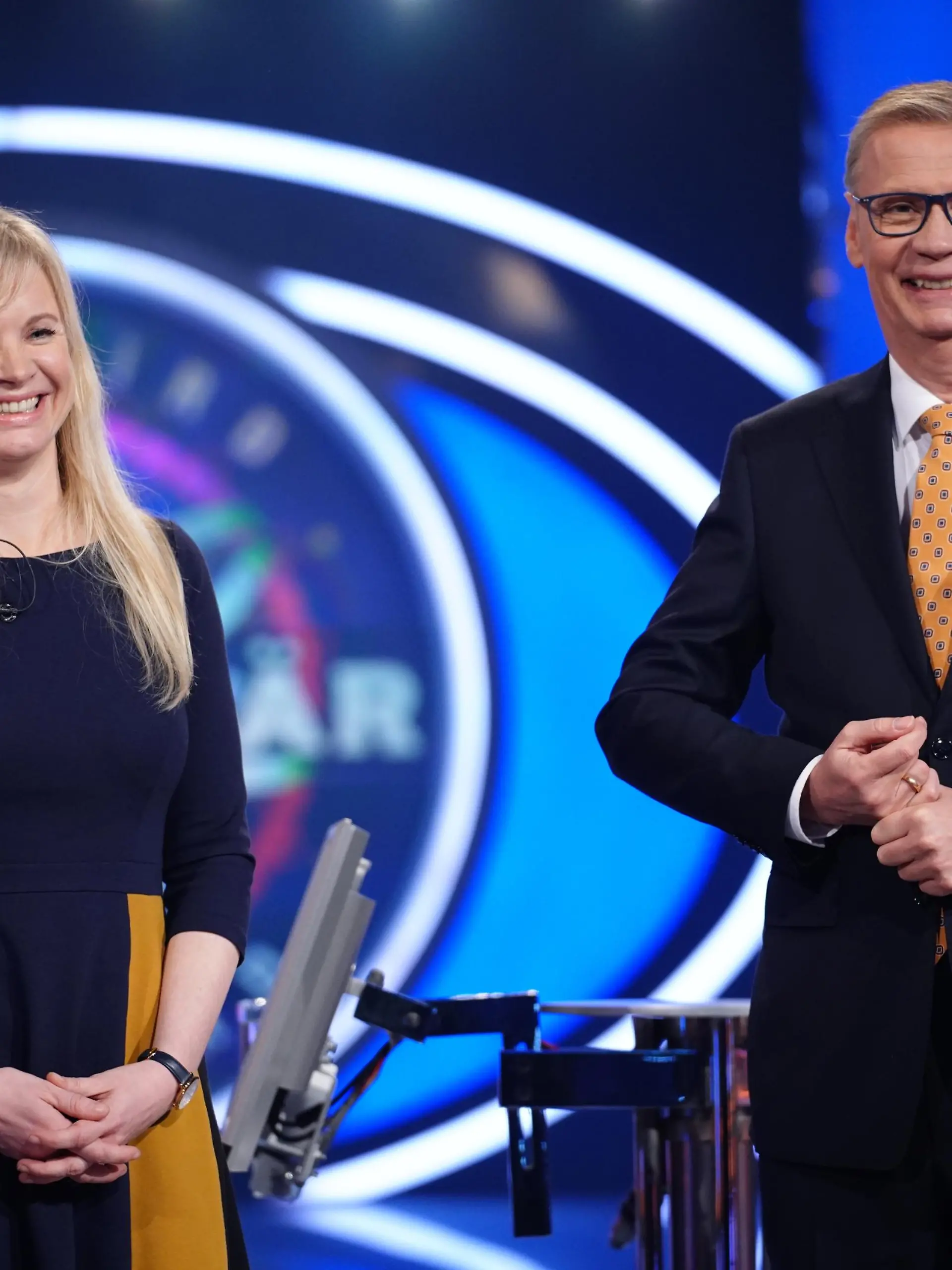 Achtung! Sperrfrist für alle Medien bis Mo., 31.01.2022, 22:15 Uhr!

Moderator Günther Jauch mit Petra Lehner aus Wenzenbach

Die Verwendung des sendungsbezogenen Materials ist nur mit dem Hinweis und Verlinkung auf RTL+ gestattet.