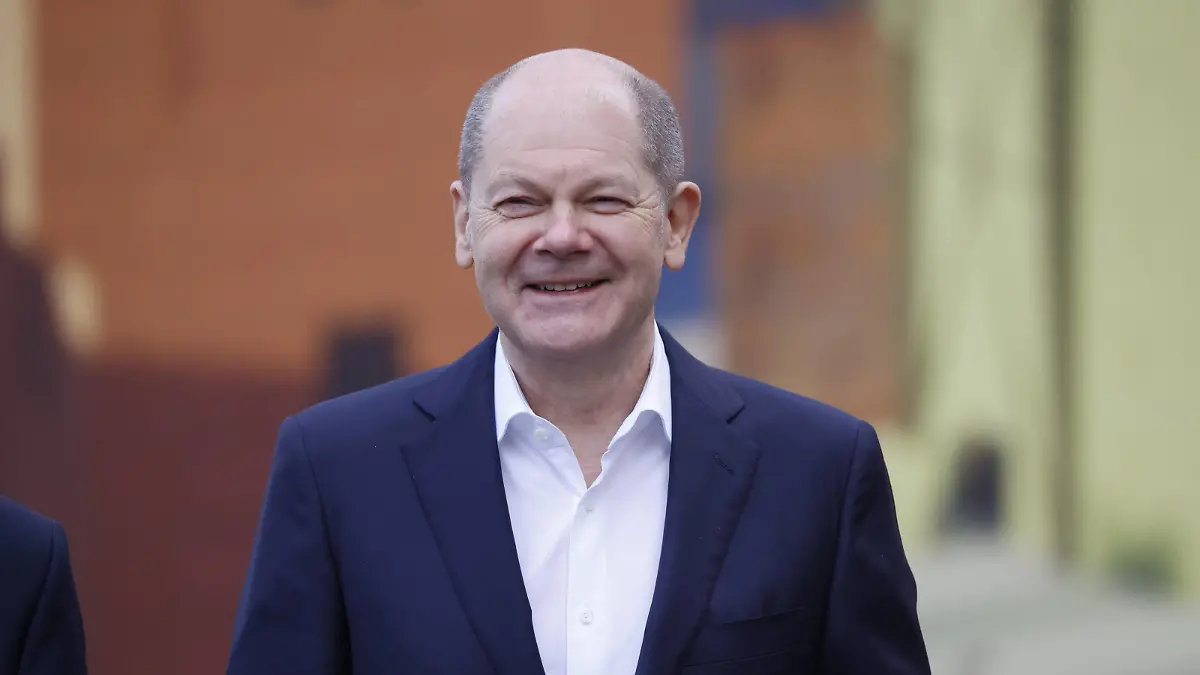 Olaf Scholz, Bundeskanzler, Deutschland, Berlin, SPD-Präsidiumsklausur auf dem Gelände des EUREF-Campus *** Olaf Scholz, Chancellor, Germany, Berlin, SPD Executive Committee meeting on the EUREF Campus grounds