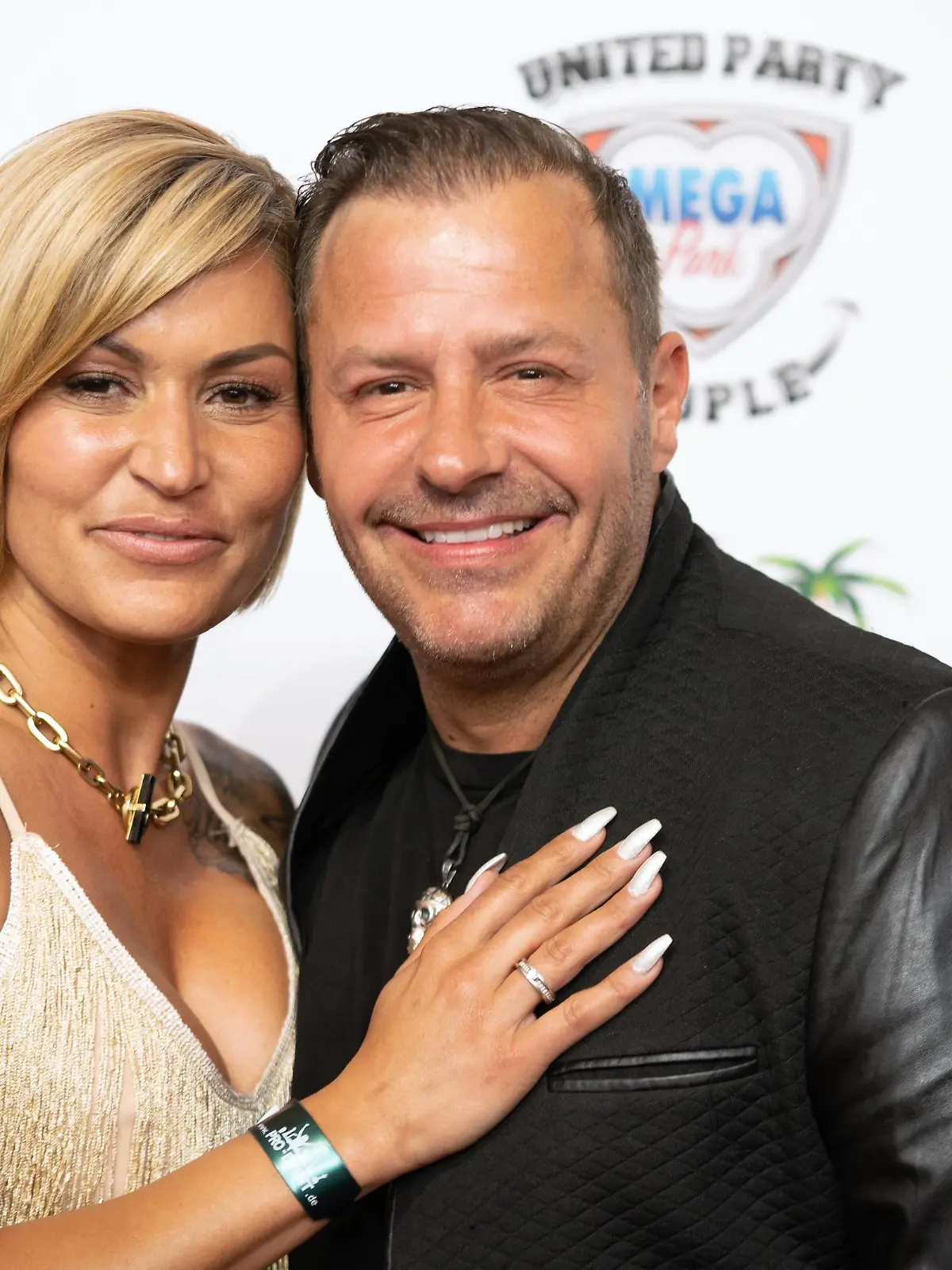 Mega Park Saison Opening 2019 - Willi Herren mit Ehefrau Jasmin Herren;Mega Park Saison Opening 2019 -, Mallorca Mallorca Spanien Playa de Palma *** Mega Park Season Opening 2019 Willi Herren with wife Jasmin Herren Mega Park Season Opening 2019 Mallorca Mallorca Spain Playa de Palma  