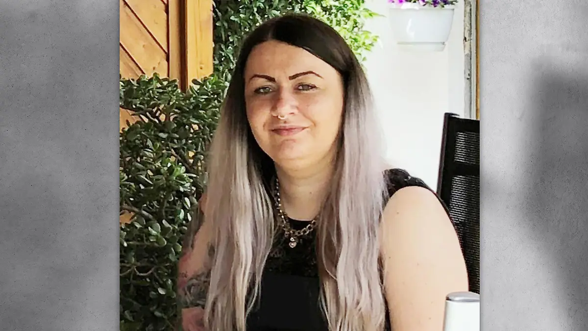Bild von einer Frau, die von der Polizei Thüringen jetzt öffentlich gesucht wird