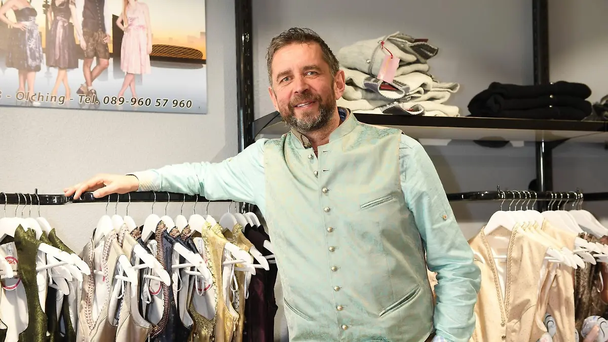 Manfred May (Trachtenwahnsinn) / Store Opening von Trachtenwahnsinn in Germering b. München / Store, Laden, Geschäft / Trachten, Dirndl, Lederhosen / München / 16. März 2019 *** Manfred May Trachtenwahnsinn Store Opening of Trachtenwahnsinn in Germering b Munich Store Store Shop Shop Trachten Dirndl Lederhosen Munich 16 March 2019  