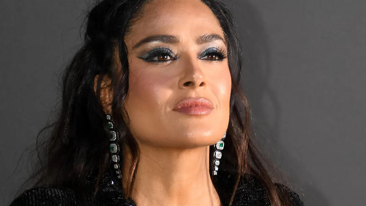 Francois Henri Pinault and Salma Hayek - 2023 Kering Women in Motion Award during the 76th annual Cannes film festival in Cannes, France. CELEBRITES : 76eme festival international de Cannes - Tapis rouge - Cannes - 21/05/2023 LionelUrman/Panoramic PUBLICATIONxNOTxINxFRAxITAxBEL