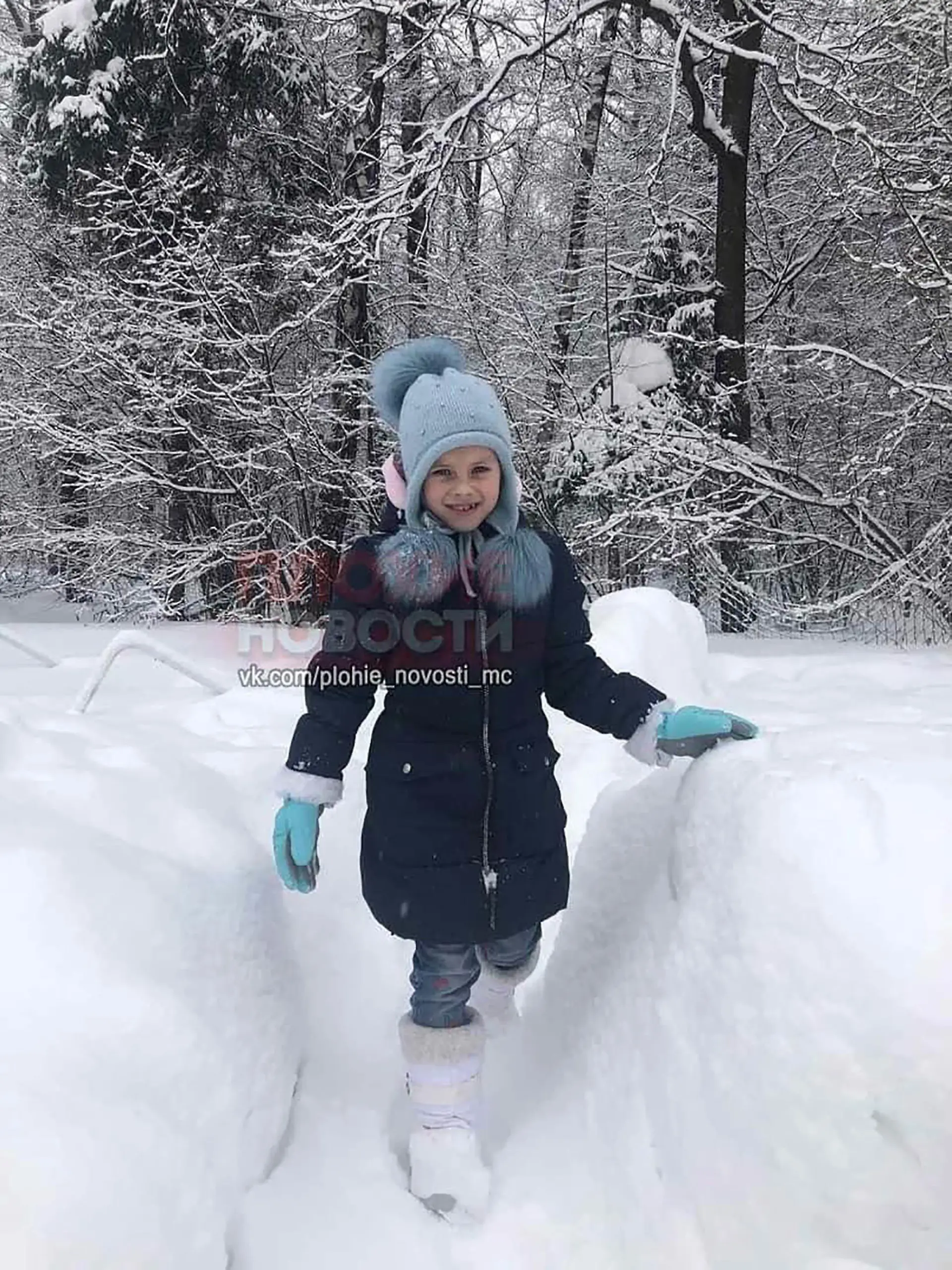 Margarita Kanorskaya , 7,  ( pictured )  daughter of decorated military pilot hero, was mauled to death by a pack of stray dogs on January 22, 2022 as she walked home from music school.