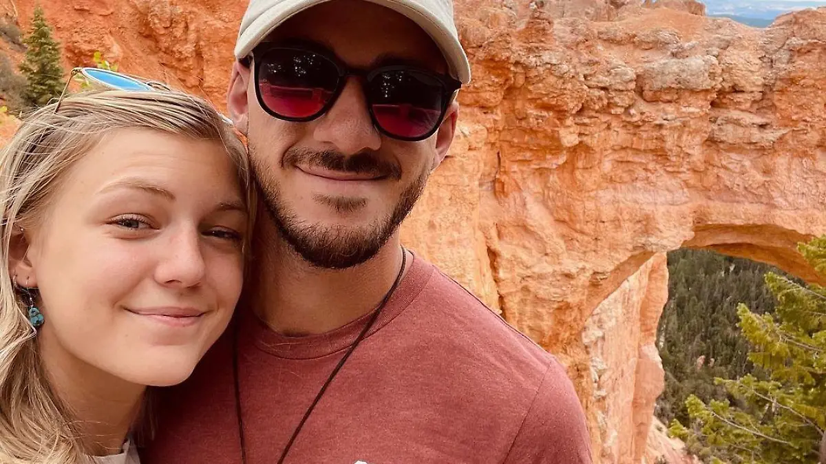 Im Sommer waren Gabby Petito (22) und ihr Verlobter Brian Laundrie (23) zu einem Roadtrip durch die USA aufgebrochen - nur er kehrte zurück. Gabbys Leiche war am 19. September im Grand-Teton-Nationalpark (US-Bundesstaat Wyoming) gefunden worden.