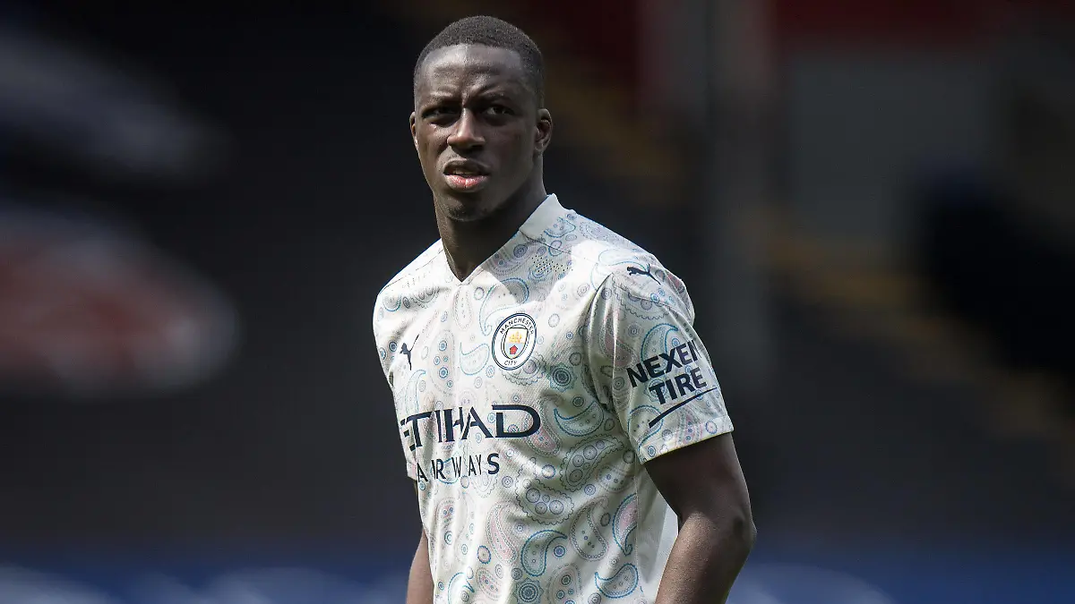 LONDON, ENGLAND - MAY 01: Benjamin Mendy of Manchester City during the Premier League match between Crystal Palace and Manchester City at Selhurst Park on May 1, 2021 in London, United Kingdom. Sporting stadiums around the UK remain under strict restrictions due to the Coronavirus Pandemic as Government social distancing laws prohibit fans inside venues resulting in games being played behind closed Crystal Palace v Manchester City - Premier League Copyright: xSebastianxFrejx 