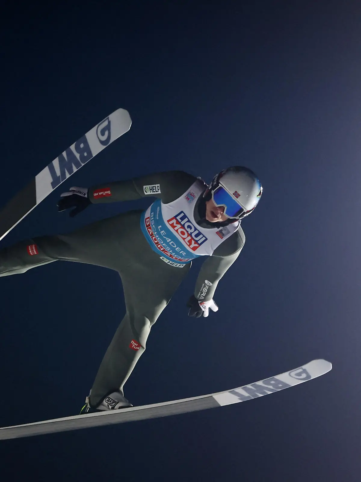 Ski Jumping - Four Hills Tournament - Bischofshofen, Austria - January 6, 2023 Norway's Halvor Egner Granerud in action REUTERS/Lisi Niesner