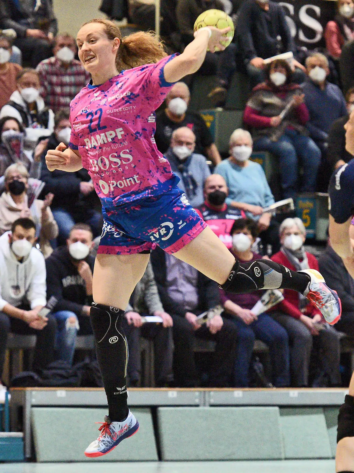 Maren Weigel TusSies Metzingen 22 TusSies Metzingen vs. SG BBM Bietigheim Handball, HBF, 13.Ligaspiel, Saison 2021/2022 , 19.01.2022 TusSies Metzingen vs. SG BBM Bietigheim Handball, HBF, 13.Ligaspiel, Saison 2021/2022 , 19.01.2022 Metzingen *** Maren Weigel TusSies Metzingen 22 TusSies Metzingen vs SG BBM Bietigheim Handball, HBF, 13 league match, 2021 2022 season , 19 01 2022 TusSies Metzingen vs SG BBM Bietigheim Handball, HBF, 13 league match, 2021 2022 season , 19 01 2022 Metzingen Copyright: xEibner-Pressefotox EP_TBR 