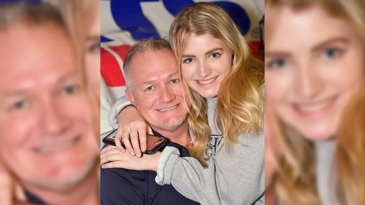 Bild eines älteren Mannes mit einer jüngeren Frau.