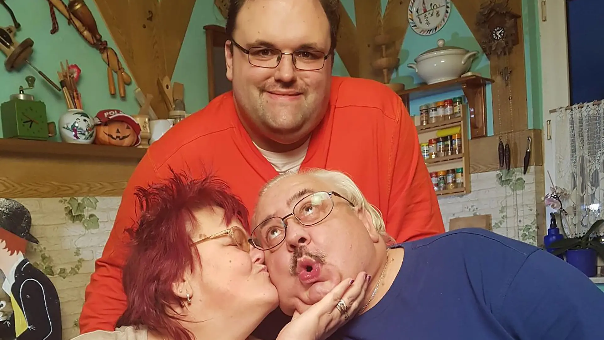 Kandidat Ingo (hinten) mit seiner Familie Birgit und Lutz