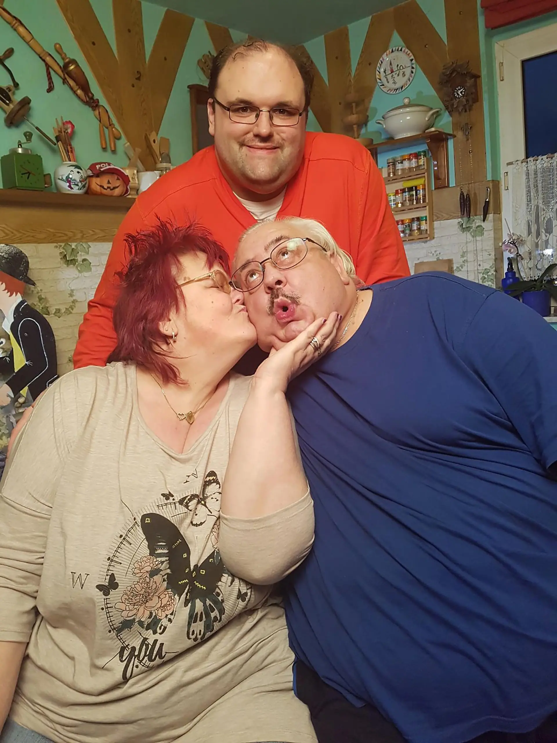 Kandidat Ingo (hinten) mit seiner Familie Birgit und Lutz