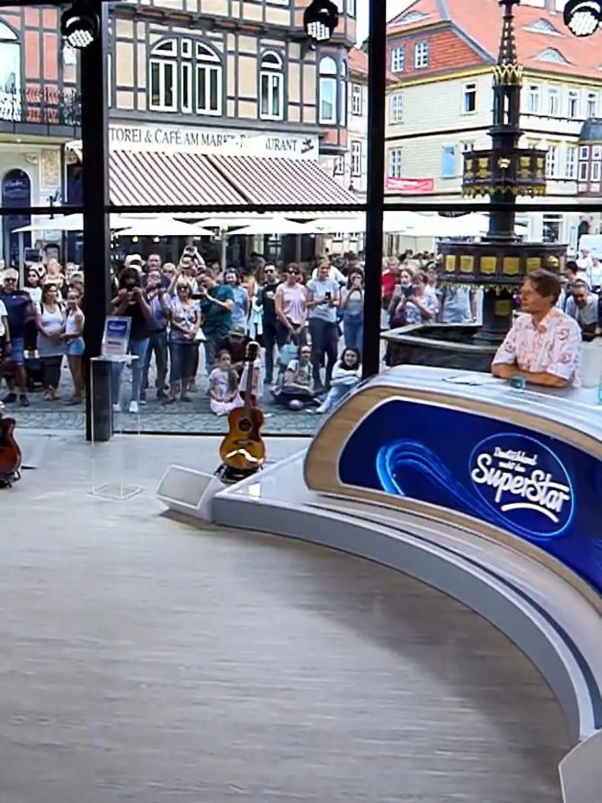 Wenn ein Auftritt bei DSDS so ein musikalischer Genuss wie bei Abigail ist, wird der Job für Talente und Jury zu einem einzigen Vergnügen. Warum Abigail mit ihrer Darbietung die Jury zu Tränen rührt, seht ihr in dem Video.