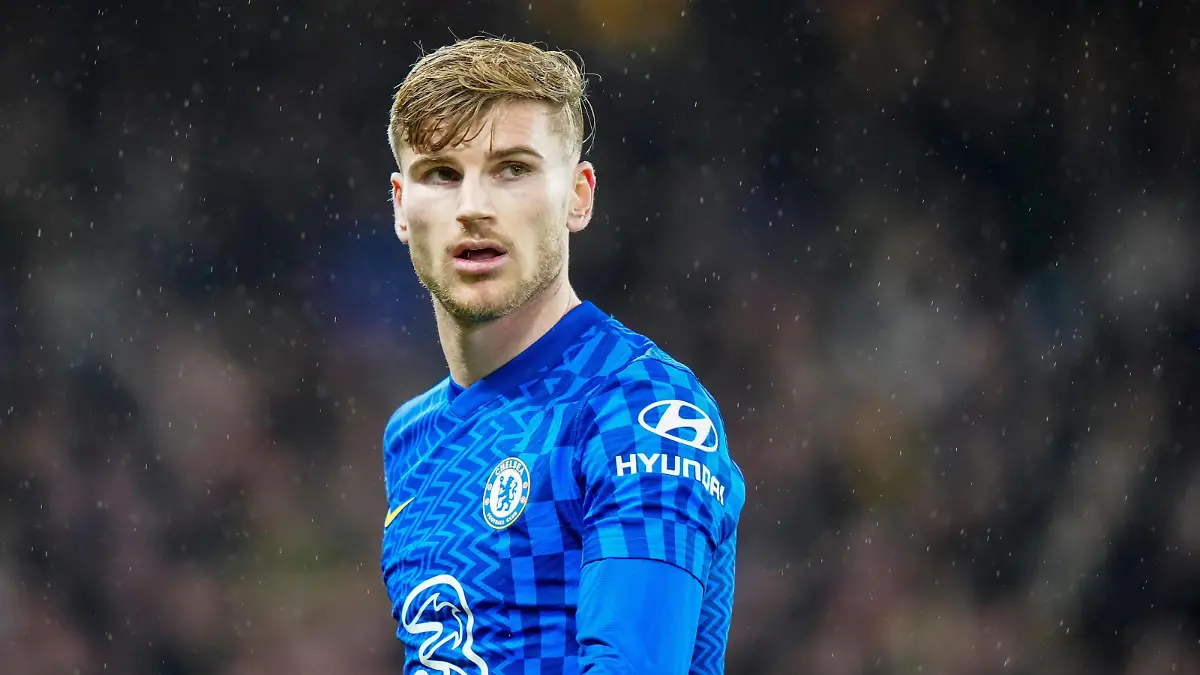 Mandatory Credit: Photo by Dave Shopland/Shutterstock 12638779cz Timo Werner of Chelsea Chelsea v Leeds United, Premier League, Football, Stamford Bridge, London, UK - 11 Dec 2021 EDITORIAL USE ONLY No use with unauthorised audio, video, data, fixture lists, club/league logos or live services. Online in-match use limited to 120 images, no video emulation. No use in betting, games or single club/league/player publications. Chelsea v Leeds United, Premier League, Football, Stamford Bridge, London, UK - 11 Dec 2021 EDITORIAL USE ONLY No use with unauthorised audio, video, data, fixture lists, club/league logos or live services. Online in-match use limited to 120 images, no video emulation. No use in betting, games or single club/league/player publications. PUBLICATIONxINxGERxSUIxAUTXHUNxGRExMLTxCYPxROMxBULxUAExKSAxONLY Copyright: xDavexShopland/Shutterstockx 12638779cz