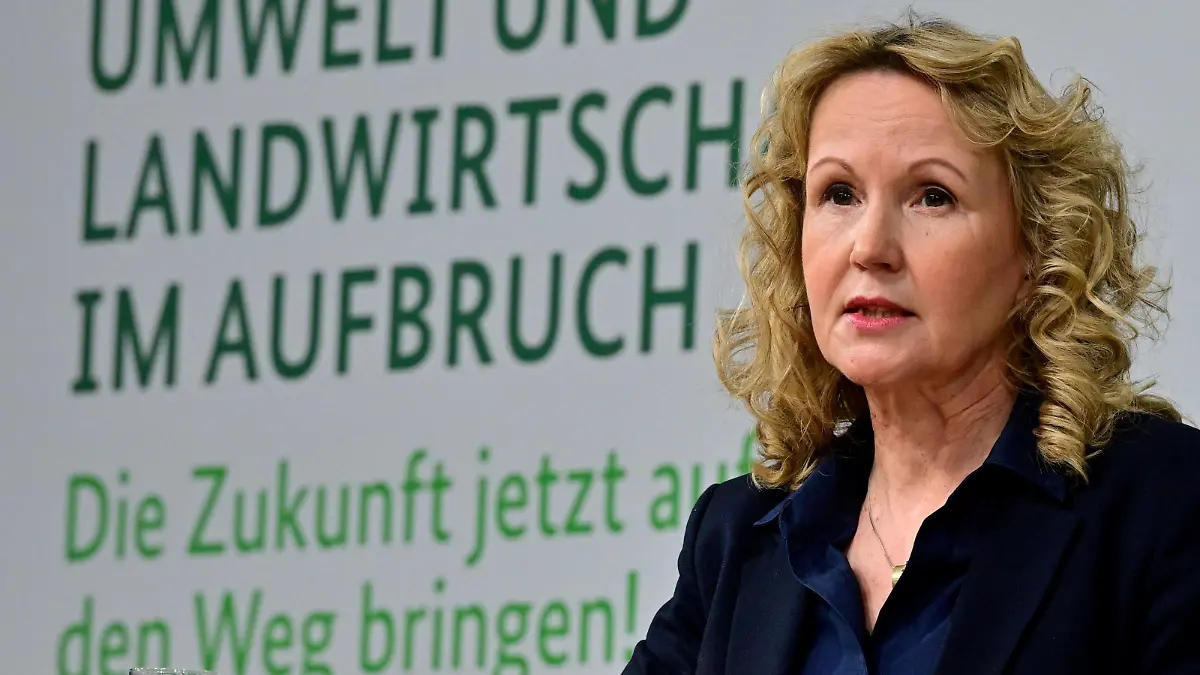 Germany's Minister of the Environment, Nature Conservation, Nuclear Safety and Consumer Protection Steffi Lemke speaks at a joint press conference with Minister of Food and Agriculture Cem Ozdemir to present their outlook on a new alliance between agriculture and environmental policy during a congress organised by the Ministry for the Environment and Consumer Protection, in Berlin, Germany January 18, 2022. John MacDougall/Pool via REUTERS