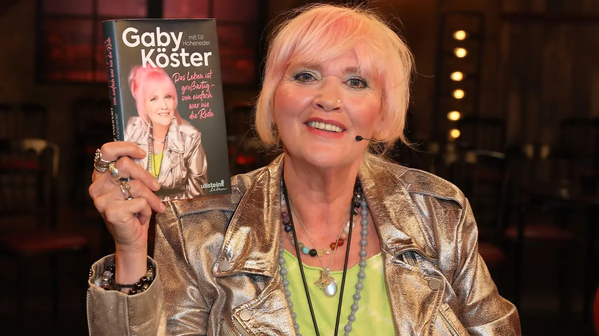  Kölner Treff am 27.09.2019 im WDR Studio BS 2 in Köln Gaby Köster zu Gast in der WDR Talkshow Kölner Treff am 27.09.2019 in Köln.  Kölner Treff on 27 09 2019 at WDR Studio BS 2 in Cologne Gaby Köster guest at WDR Talkshow Kölner Treff on 27 09 2019 in Cologne xTSx