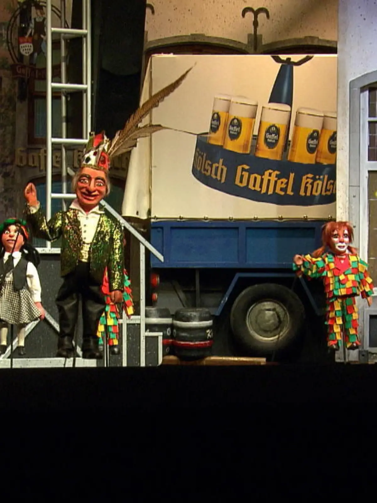 Bild zu: "Puppensitzung im Hänneschen Theater"