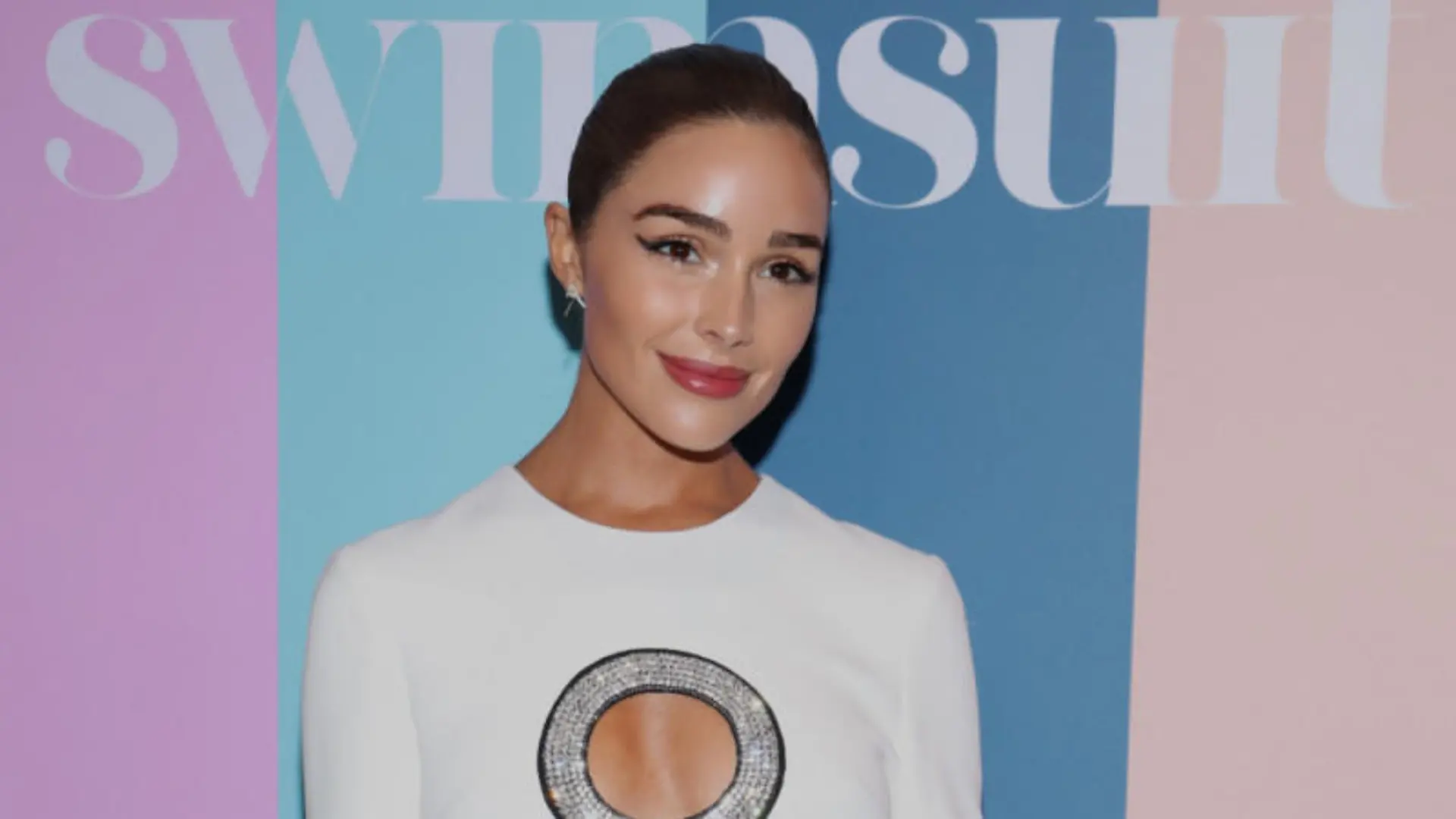 Olivia Culpo schwört auf ihre LED-Gesichtsmaske