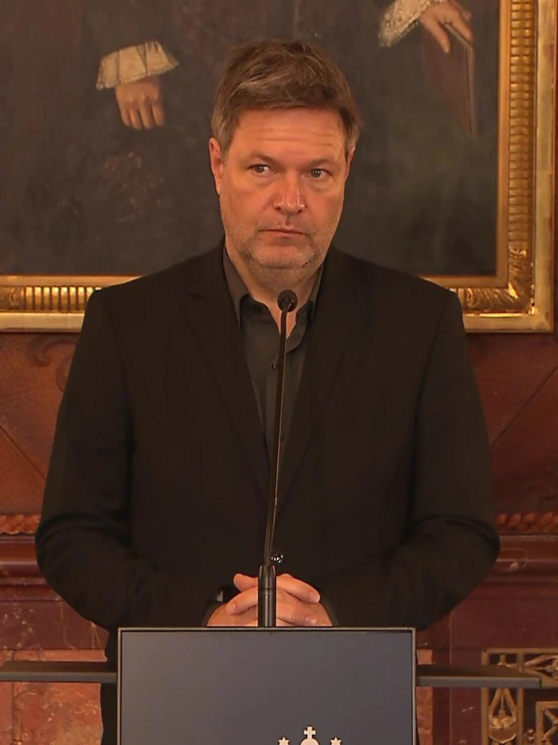Bundeswirtschafts- und Klimaschutzminister Robert Habeck zu Besuch im Hamburger Rathaus