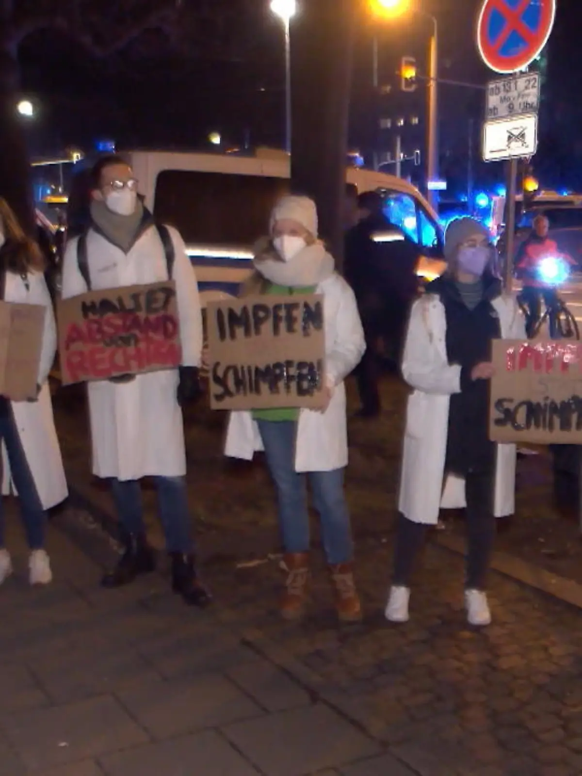 Bild zu: "Medizinstudenten im Polizei-Fokus"