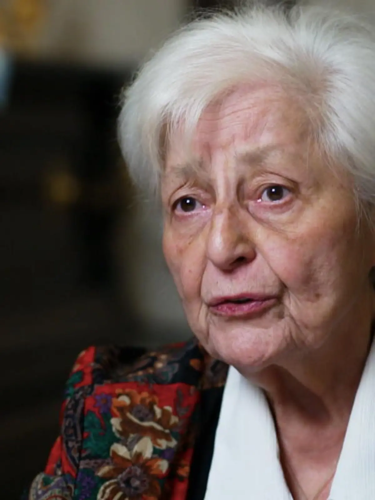 Gisela Aeckerlein besitzt ein großes Wohnhaus in München, aber die Miete will die 82-Jährige nicht erhöhen. Uns erklärt sie, warum sie nur 9 Euro pro Quadratmeter nimmt.