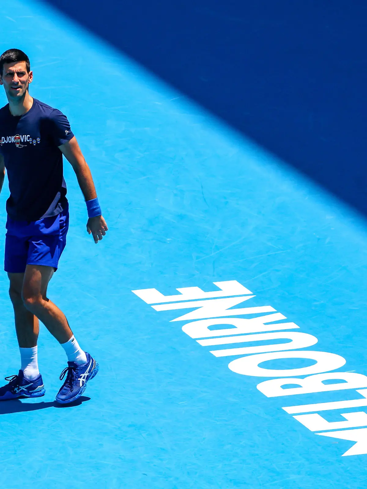 Sport Bilder des Tages Serbian Novak Djokovic ATP, Tennis Herren 1 pictured at a training session ahead of the Australian Open tennis Grand Slam, Wednesday 12 January 2022 in Melbourne Park, Melbourne, Australia. The 2022 edition of the Australian Grand Slam takes place in the ongoing pandemic. PATRICKxHAMILTON PUBLICATIONxNOTxINxBELxFRAxNED x3172017x