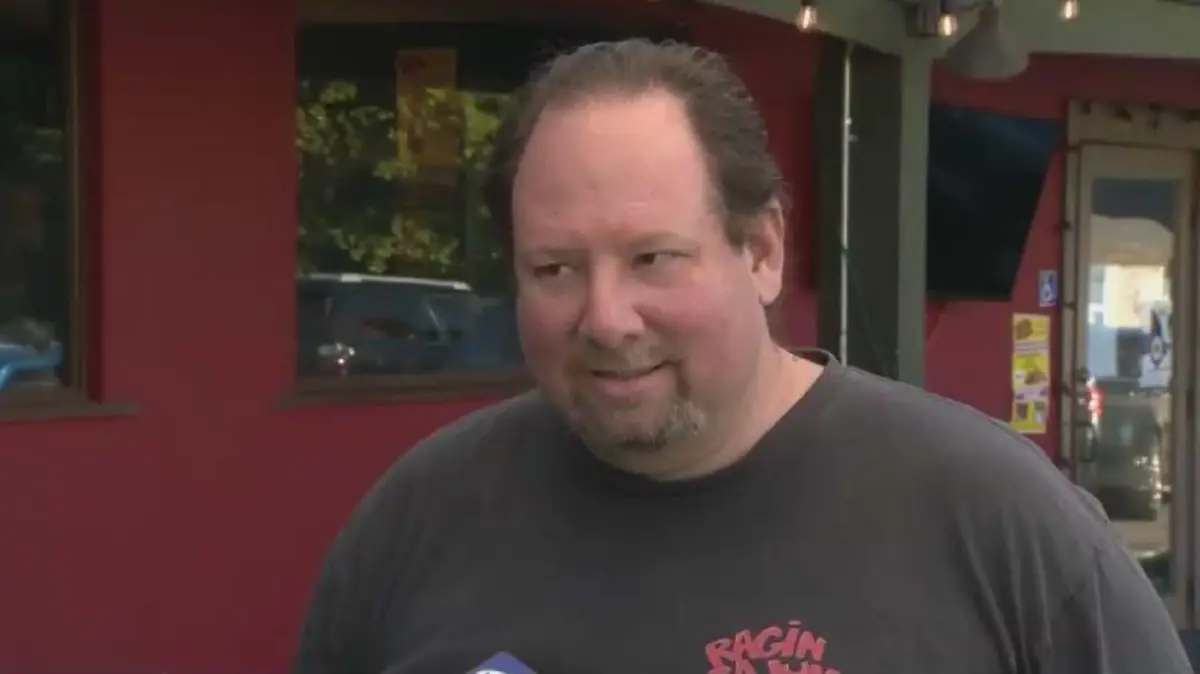 Steve Hodges ist noch immer erschüttert, dass er fast überfahren wurde.