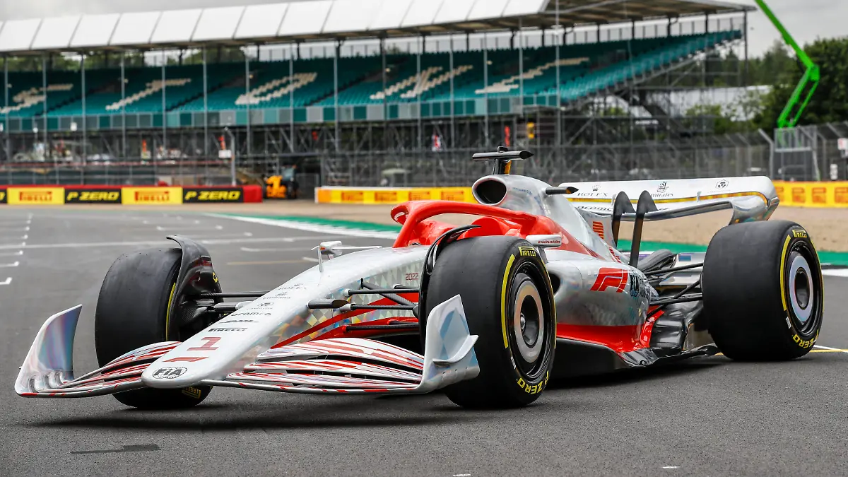 New F1 2022 car reveal during the Formula 1 Pirelli British Grand Prix 2021, 10th round of the 2021 FIA Formula One World Championship, WM, Weltmeisterschaft from July 16 to 18, 2021 on the Silverstone Circuit, in Silverstone, United Kingdom - FORMULE 1 : Grand prix de Grande Bretagne - Essais - Silverstone - 15/07/2021 DPPI/Panoramic PUBLICATIONxNOTxINxFRAxITAxBEL