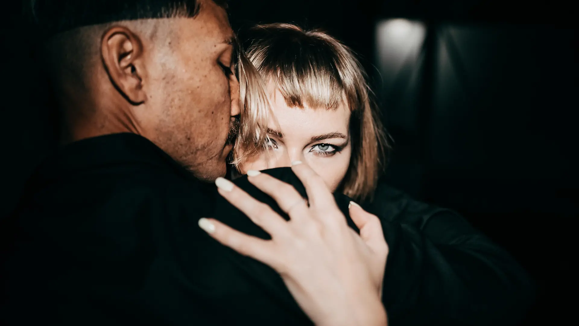 Summer, beauty, cute, art, close-up, passion, couple, romance, portrait, modern, sensuality, bizarre, dark, retro style, nightlife, night,