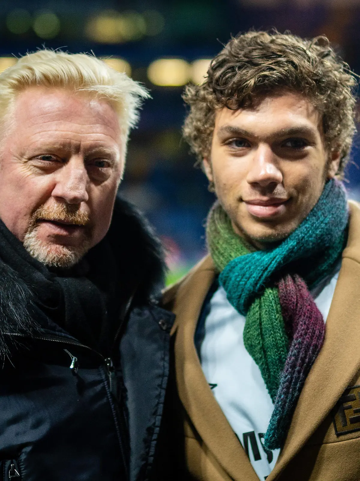 London, 25.02.2020 Bayerns Edelfan Boris Becker mit seinem Sohn Elias Chelsea London - FC Bayern München DFL regulations prohibit any use of photographs as image sequences and/or quasi-video *** London, 25 02 2020 Bavarian nobleman Boris Becker with his son Elias Chelsea London FC Bayern Munich DFL regulations prohibit any use of photographs as image sequences and or quasi video 