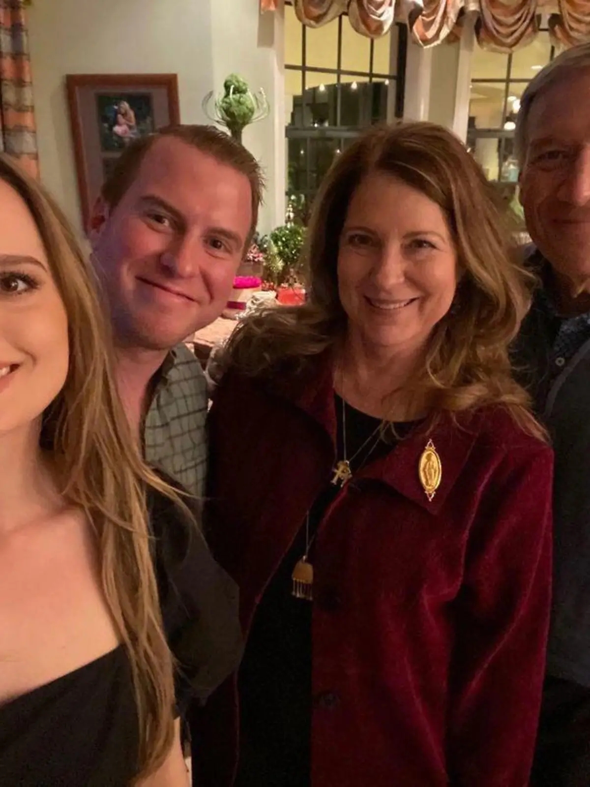 Es-US-Außenminister Mike Pompeo mit seiner Frau, seinem Sohn und seiner Schwiegertochter.