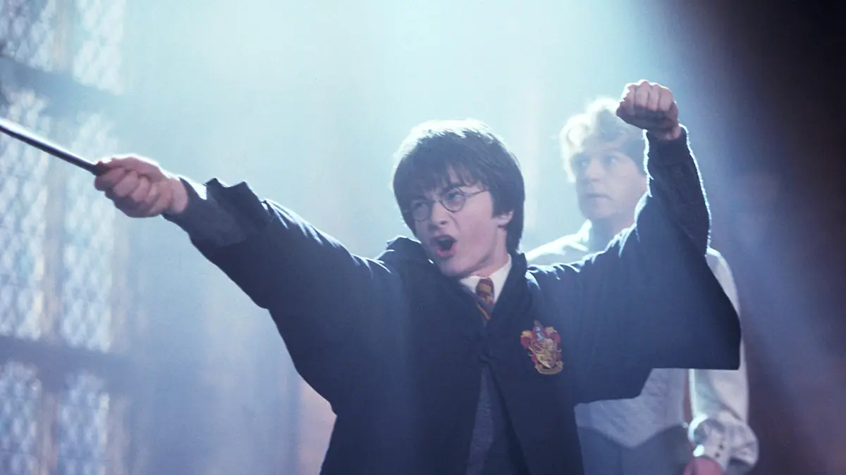 Harry Potter und die Kammer des Schreckens, (HARRY POTTER AND THE CHAMBER OF SECRETS) USA 2002, Regie: Chris Columbus, DANIEL RADCLIFFE, KENNETH BRANAGH, Stichwort: Zauberer, Zaubern, Zauberstab | Verwendung weltweit
