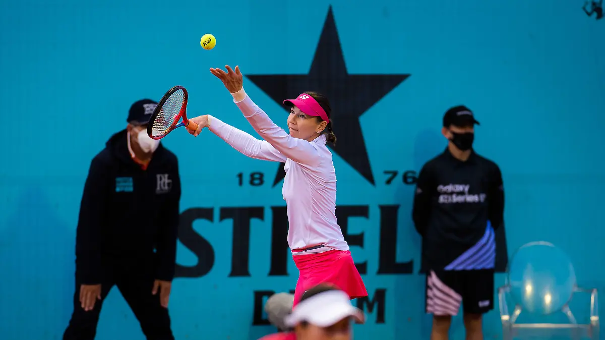 Nao Hibino of Japan and Renata Voracova of the Czech Republic playing doubles at the Mutua Madrid Open 2021, Masters 1000 tennis tournament on May 1, 2021 at La Caja Magica in Madrid, Spain - Photo Rob Prange / Spain DPPI / DPPI