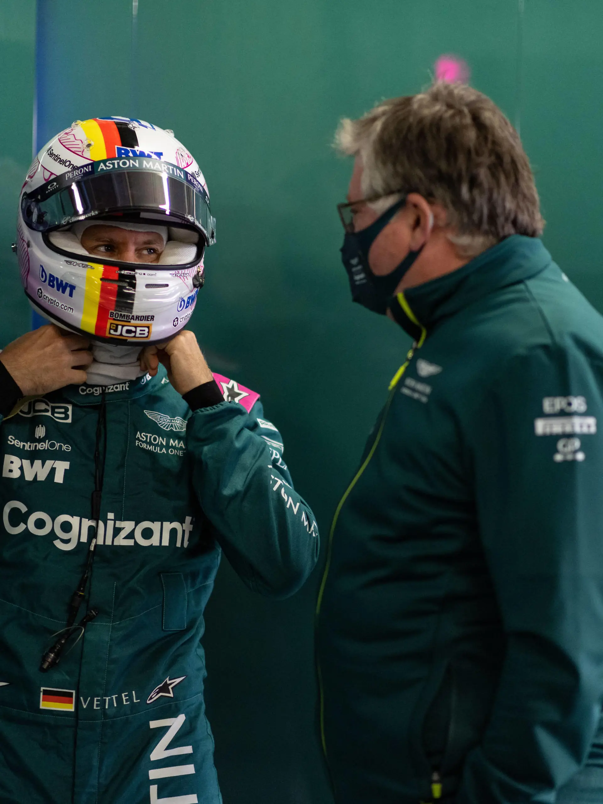  Formula 1 2021: Portuguese GP ALGARVE INTERNATIONAL CIRCUIT, PORTUGAL - MAY 01: Sebastian Vettel, Aston Martin, with Otmar Szafnauer, Team Principal and CEO, Aston Martin F1 during the Portuguese GP at Algarve International Circuit on Saturday May 01, 2021 in Portimao, Portugal. Photo by Glenn Dunbar / LAT Images Images PUBLICATIONxINxGERxSUIxAUTxHUNxONLY GP2103_125439_J5A4227