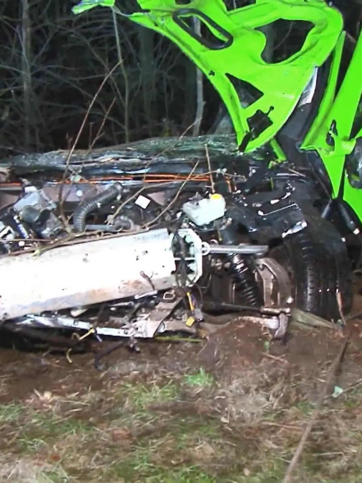 Bild zu: "McLaren-Unfall auf der A52"