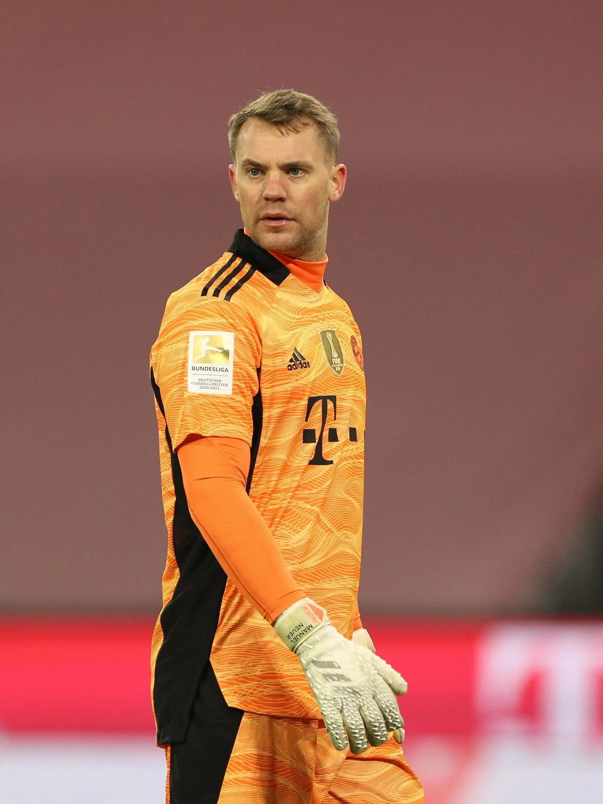  Manuel Neuer 1 FC Bayern Muenchen, FC Bayern Muenchen vs. VfL Wolfsburg, 1. Bundesliga, 17. Spieltag, 17.12.2021 DFB regulations prohibit any use of photographs as image sequences and/or quasi-video Muenchen Bayern Deutschland *** Manuel Neuer 1 FC Bayern Muenchen , FC Bayern Muenchen vs VfL Wolfsburg, 1 Bundesliga, 17 Spieltag, 17 12 2021 DFB regulations prohibit any use of photographs as image sequences and or quasi video Muenchen Bayern Deutschland Copyright: xkolbert-press/ChristianxKolbertx