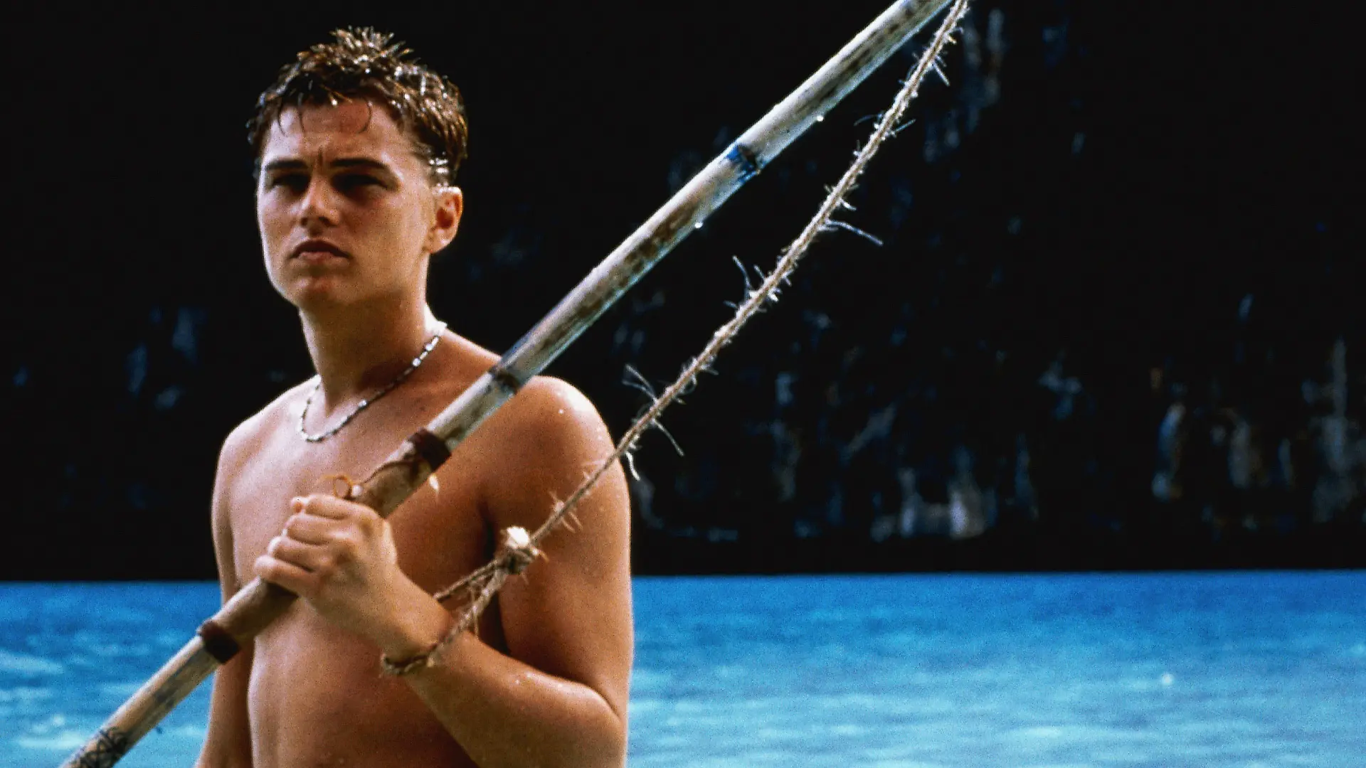 In Thailand sucht der junge Amerikaner Richard (Leonardo DiCaprio) Freiheit und Abenteuer.