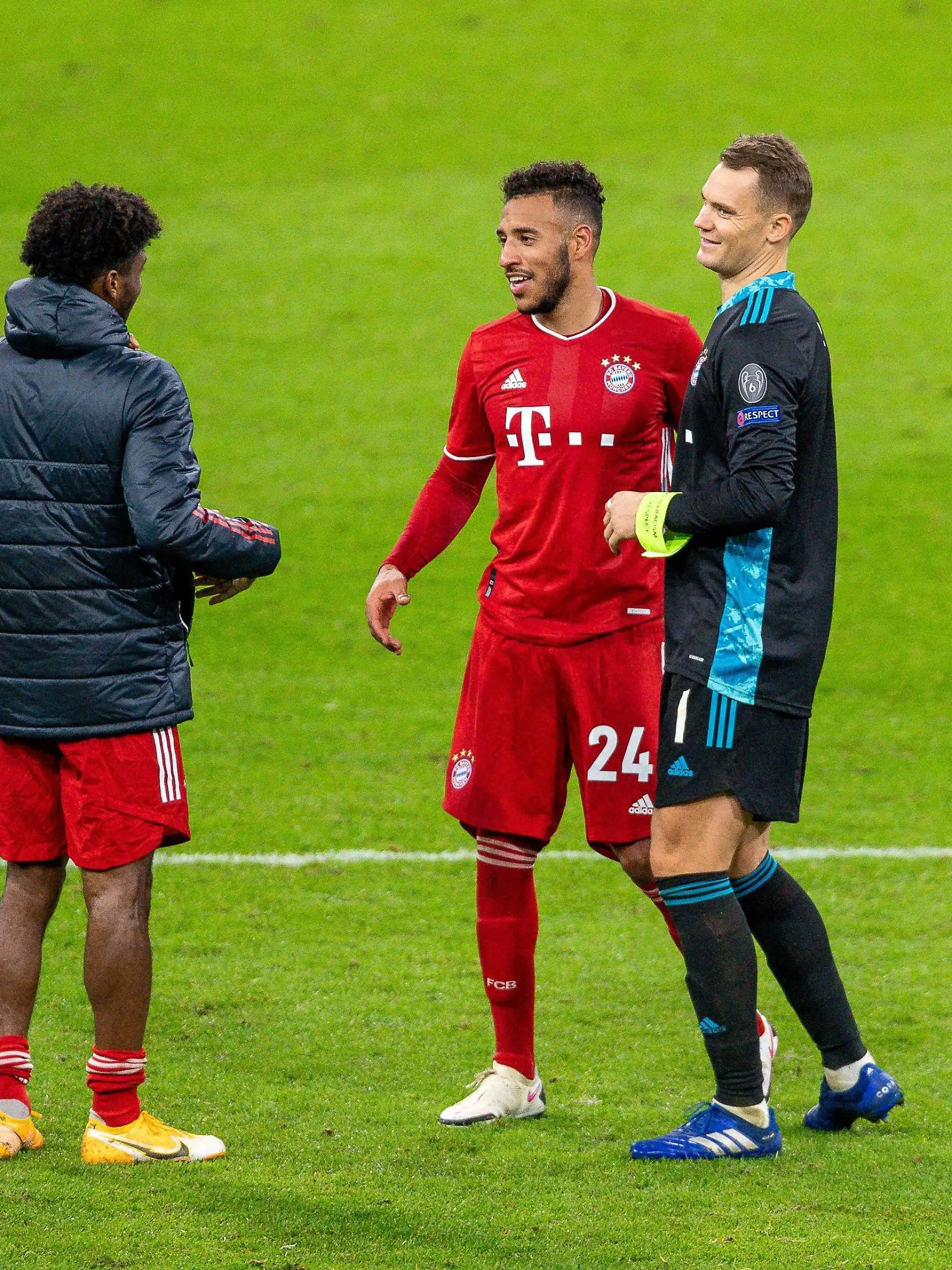 GER, FC Bayern Muenchen vs. Atletico Madrid, Fussball, Champions League, 1. Spieltag, 2020/2021, 21.10.2020 Kingsley Coman FC Bayern Muenchen, 29, Corentin Tolisso FC Bayern Muenchen 24, Manuel Neuer, Torwart FC Bayern Muenchen 01, GER, FC Bayern Muenchen vs. Atletico Madrid, Fussball, Champions League, 1. Spieltag, 2020/2021, 21.10.2020, DFB/DFL regulations prohibit any use of photographs as image sequences and/or quasi-video., Foto: Eibner-Pressefoto/Sascha Walther/POOL Muenchen Allianz-Arena Bayern Deutschland *** GER, FC Bayern Muenchen vs Atletico Madrid, Football, Champions League, 1 Matchday, 2020 2021, 21 10 2020 Kingsley Coman FC Bayern Muenchen, 29 , Corentin Tolisso FC Bayern Muenchen 24 , Manuel Neuer, Goalkeeper FC Bayern Muenchen 01 , GER, FC Bayern Muenchen vs Atletico Madrid, Football, Champions League, 1 matchday, 2020 2021, 21 10 2020, DFB DFL regulations prohibit any use of photographs as image sequences and or quasi video , Foto Eibner Pressefoto Sascha Walther POOL Munich Allianz Arena Bayern Deutschland Poolfoto Eibner/Sascha Walther/POOL ,EDITORIAL USE ONLY