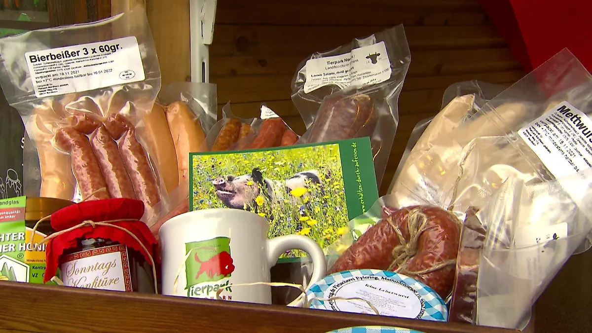 Bunte Bentheimer Schweine als Wurst.