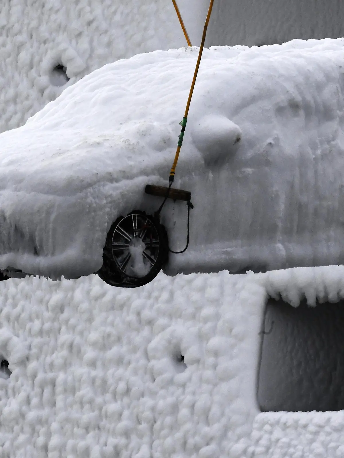 6734038 29.12.2021 A view shows an ice-covered Sun Rio cargo shi carrying second-hand cars from Japan in the port of Vladivostok, Russia. Ship icing occurs due to a humid sea wind, waves, and sub-zero air temperatures which leads to an increase in the draft, heeling and can increase the risk of a ship's overturn. Vitaliy Ankov / Sputnik
