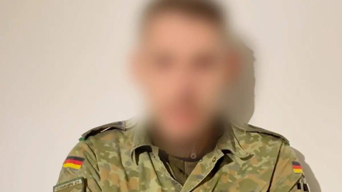 Bundeswehrsoldat bedroht Bundesregierung.