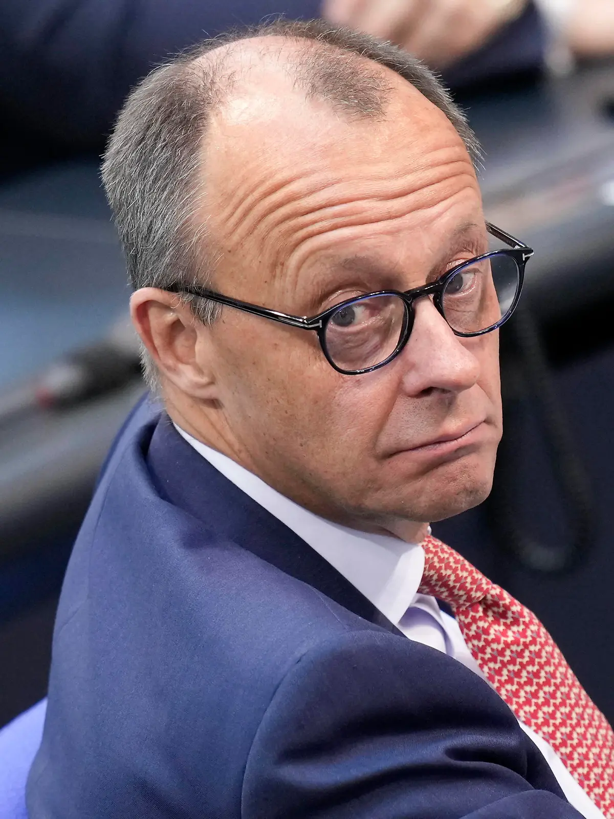 Deutscher Bundestag, 107. Plenarsitzung Friedrich Merz CDU im Portrait mit Blick in die Kamera im Plenum bei der 107. Sitzung des Deutschen Bundestag in Berlin, 26.05.2023 Berlin Berlin Deutschland *** German Bundestag, 107 plenary session Friedrich Merz CDU in portrait looking into the camera in the plenary session at the 107 session of the German Bundestag in Berlin, 26 05 2023 Berlin Berlin Germany