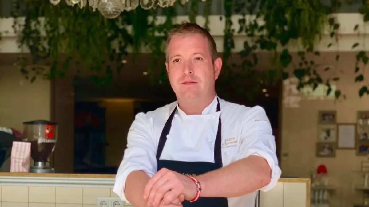 Küchenmeister Jürgen Gschwendtner ist Experte für das kochen und die Küche in der Kaiserzeit