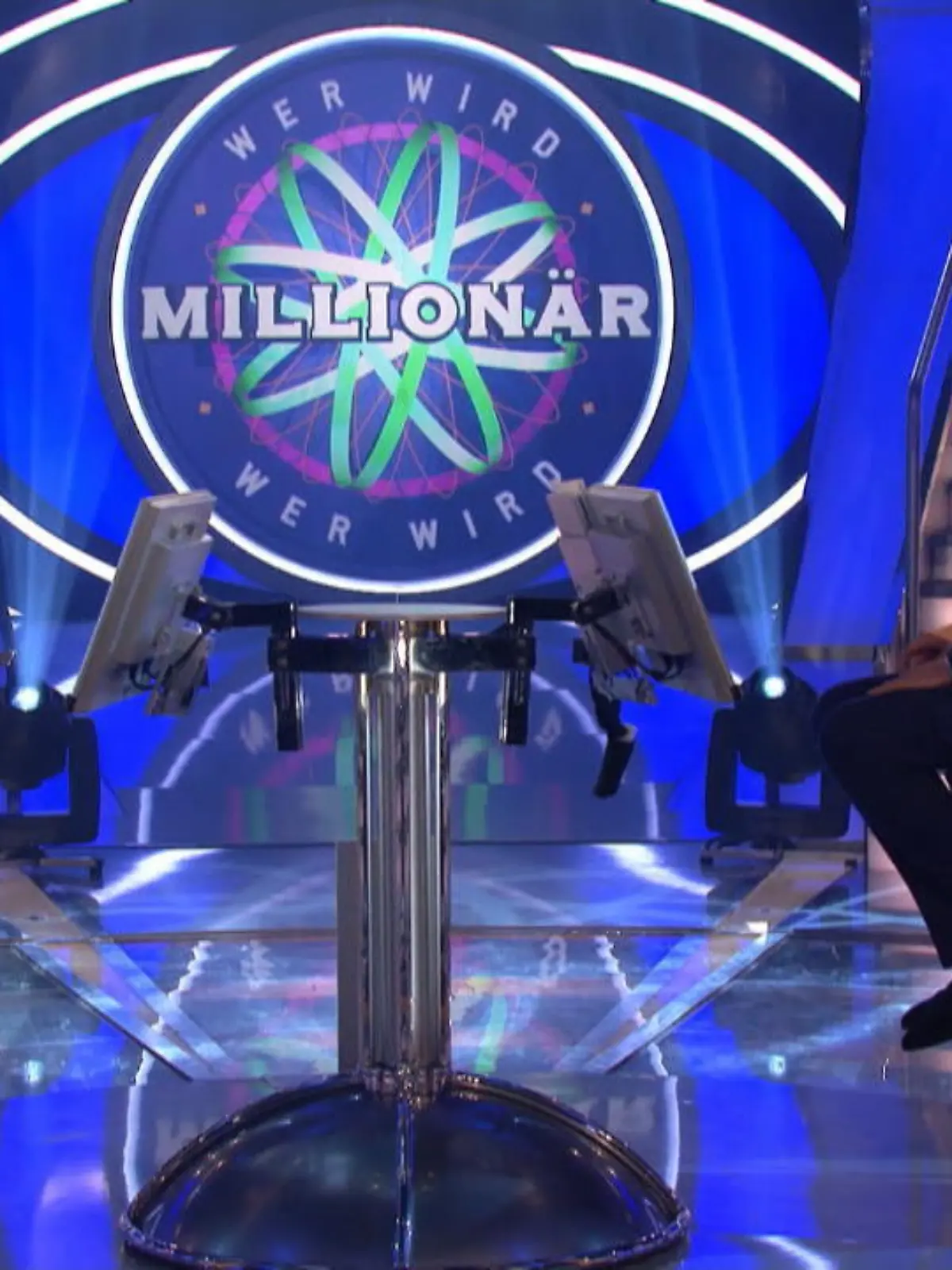"Wer wird Millionär?"-Kandidatin Sylvia Kooymans mit Moderator Günther Jauch