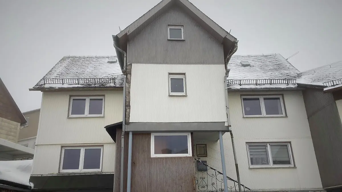 Brand in Siegbach: Das Haus ist derzeit unbewohnbar. Für die Familie wird eine neue Unterkunft gesucht.