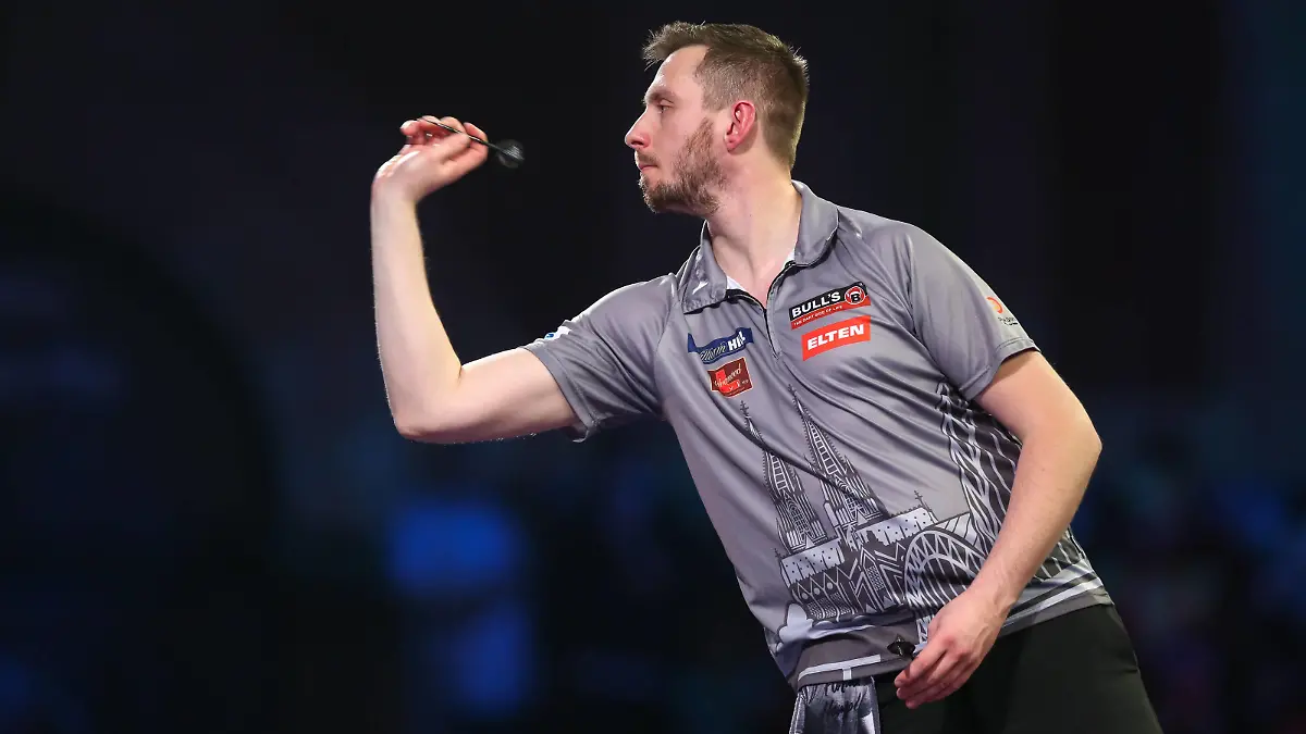  PDC World Darts Championship 2022 Florian Hempel during the PDC World Darts Championship 2022, at Alexandra Palace, London, United Kingdom on 27 December 2021. Editorial use only PUBLICATIONxNOTxINxUK , Copyright: xShanexHealeyx PSI-14255-0037