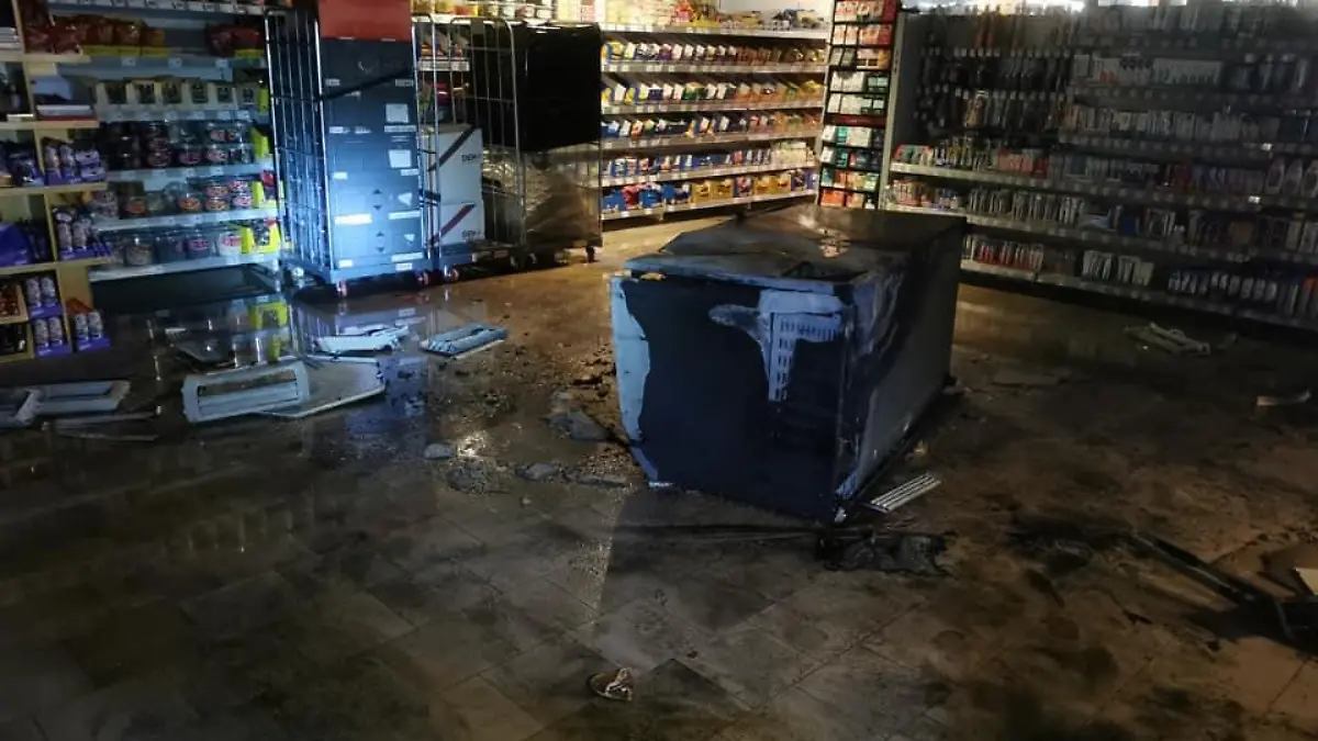 Starke Verschmutzungen nach Feuer in Supermarkt