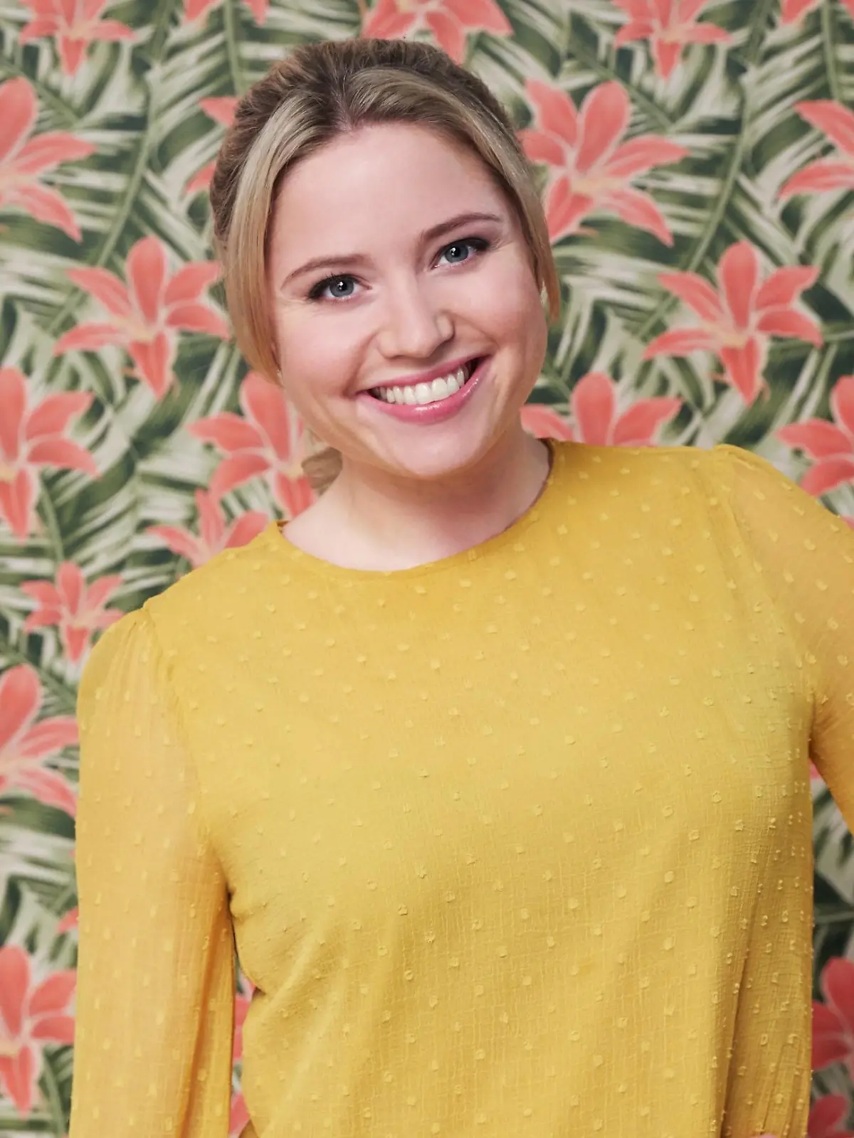 Dagmar Kramer (Caroline Frier)
