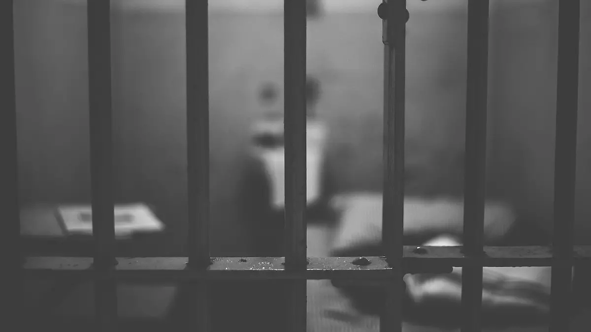 Wer eine Ersatzfreiheitsstrafe absitzen muss, darf in Hamburg noch etwas länger in Freiheit leben.